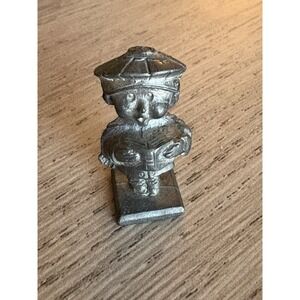 Vintage Miniature Holiday Musician Caroler Figurine Royal‎ Pewter